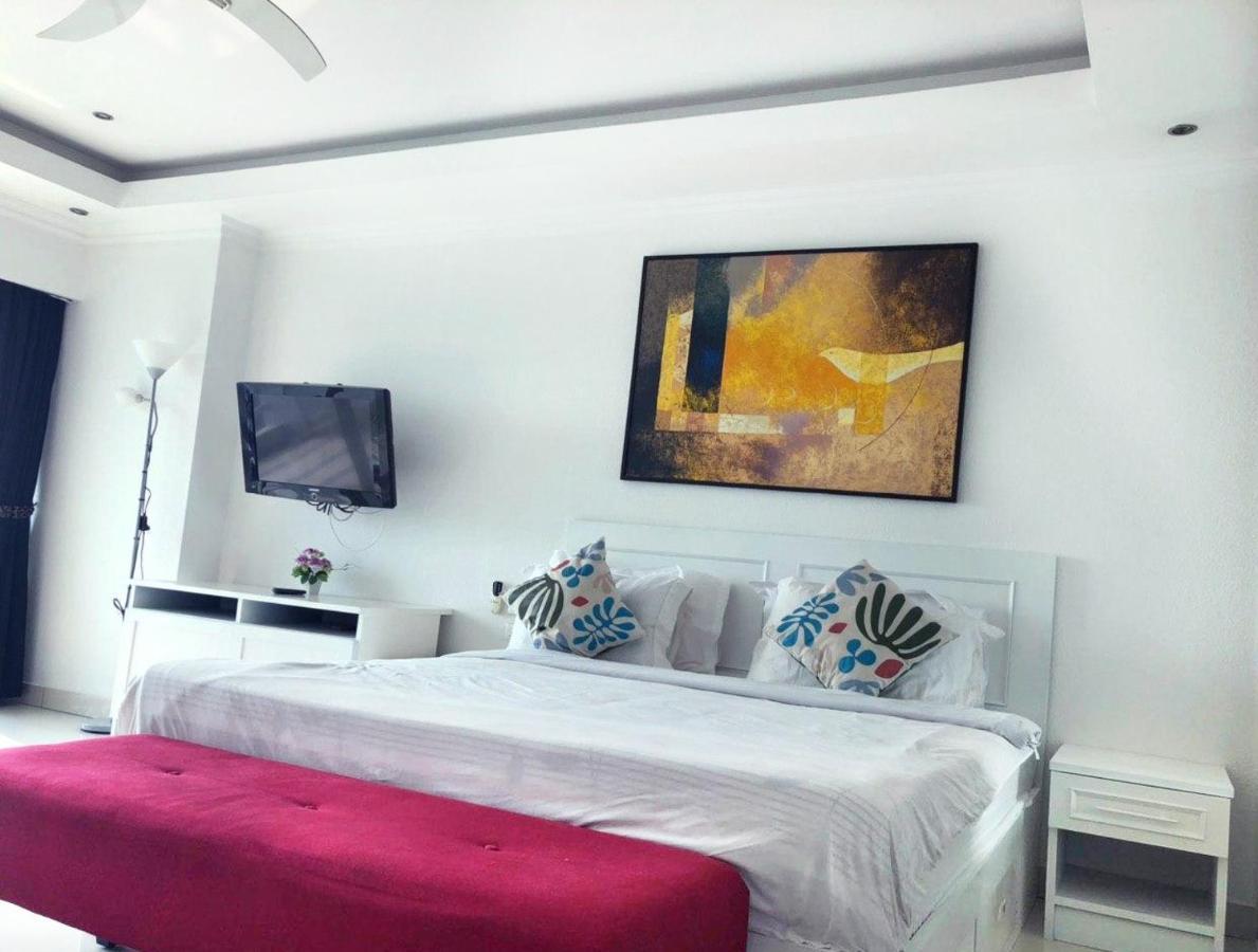 Hotel Vtsix At View Talay 6 Pattaya Exterior foto