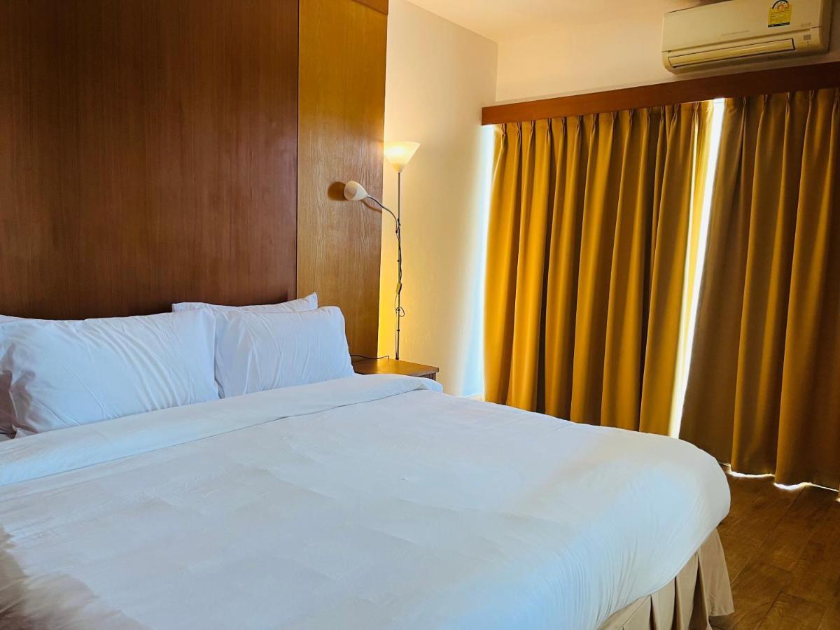 Hotel Vtsix At View Talay 6 Pattaya Exterior foto