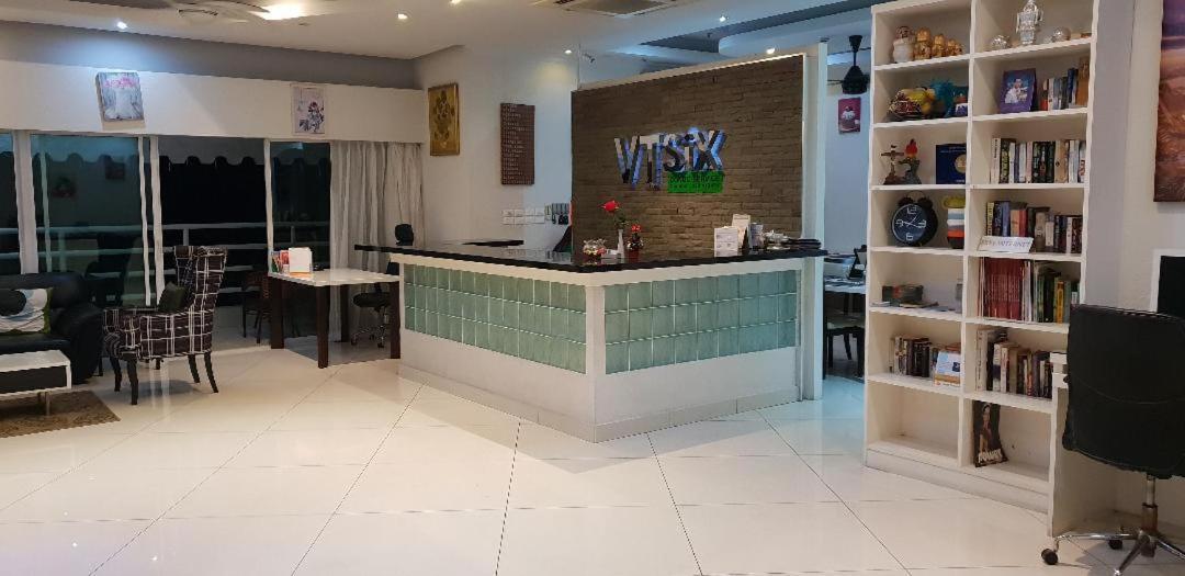 Hotel Vtsix At View Talay 6 Pattaya Exterior foto
