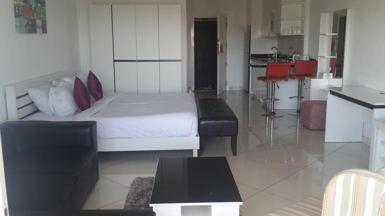 Hotel Vtsix At View Talay 6 Pattaya Exterior foto